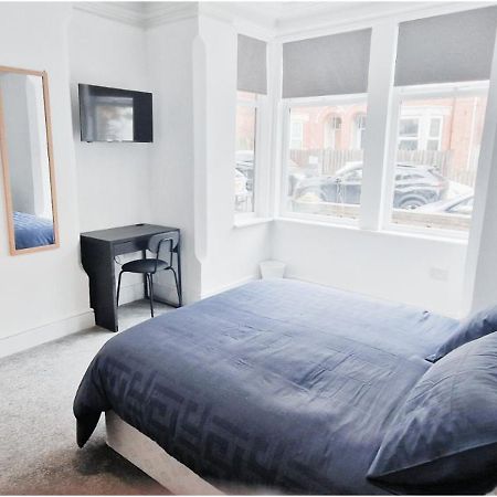 Double Room In Modern House Near Nottingham Esterno foto